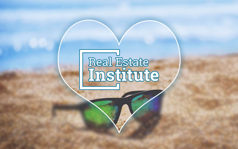 Real Estate PE Seasonal Image (Summer) Warm up to a New Career in Real Estate